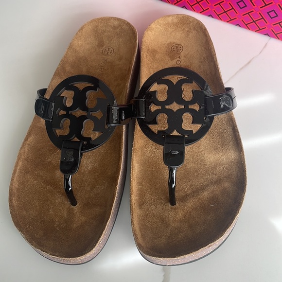 Tory Burch could sandals - Picture 4 of 7